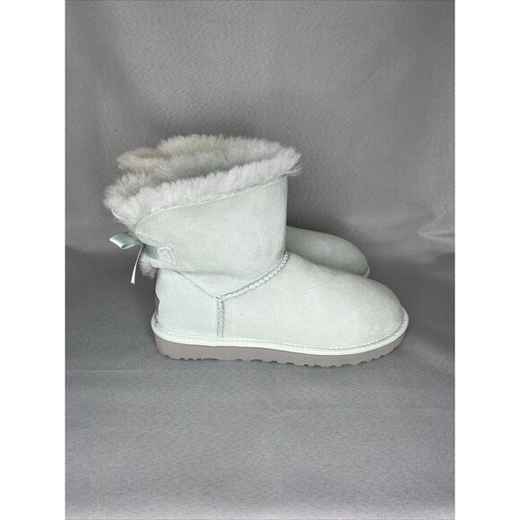 Womens Ugg Boots Sz 8 Ice Blue Bailey Bow Mini Suede Sherpa Coquette Festival - Picture 4 of 13